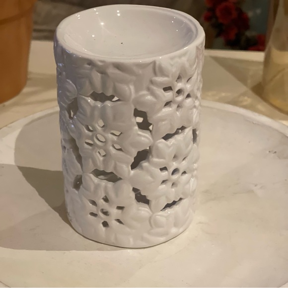 Harry Slatkin Snowflake Ceramic Wax or Oil Warmer Bath & Body Works - Picture 7 of 7